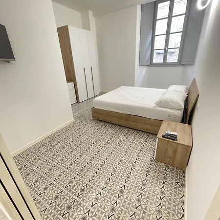 La Vecia Curt Lejlighed Como